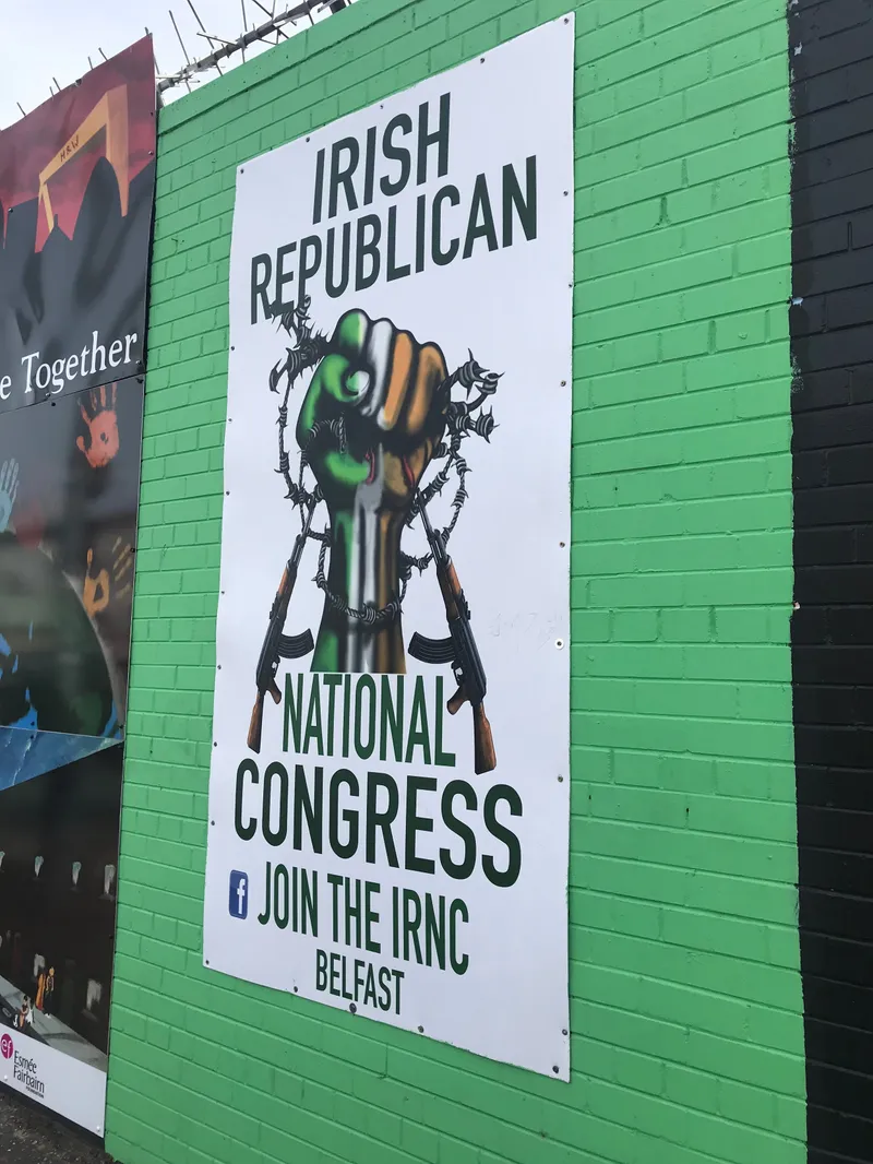 Belfast, photograph 18 of 35