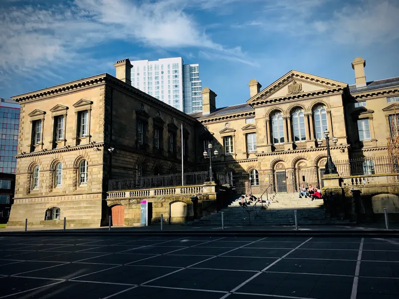 Belfast, photograph 29 of 35