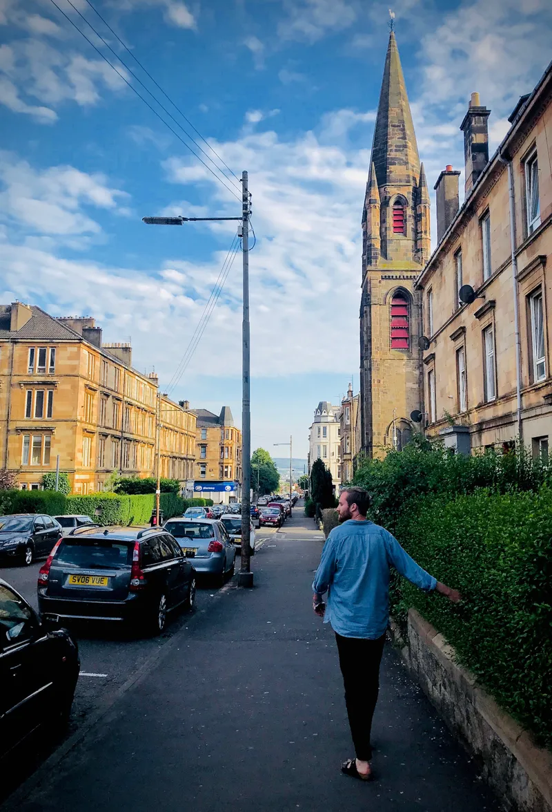 Glasgow in June, photograph 42 of 85