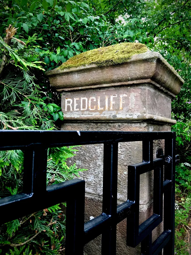 Edinburgh For A While, photograph 69 of 92