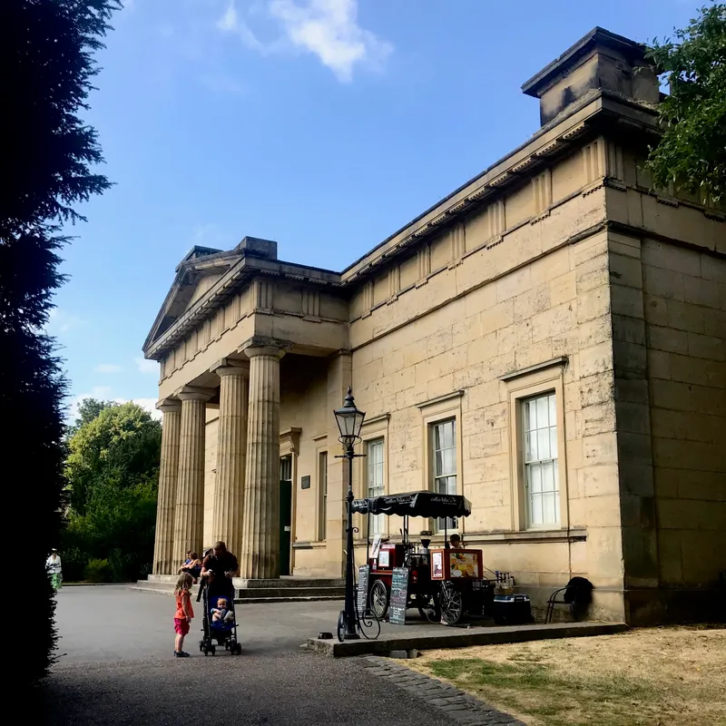 York, photograph 36 of 64