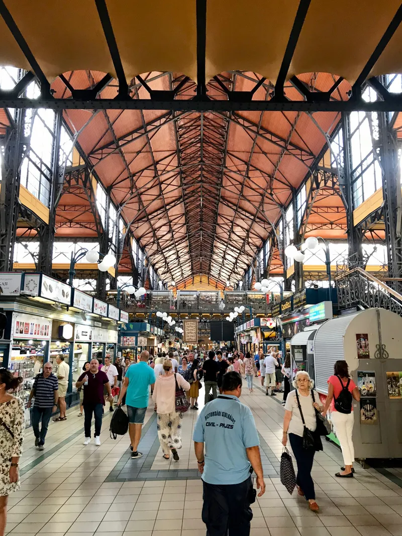 Budapest, photograph 2 of 54