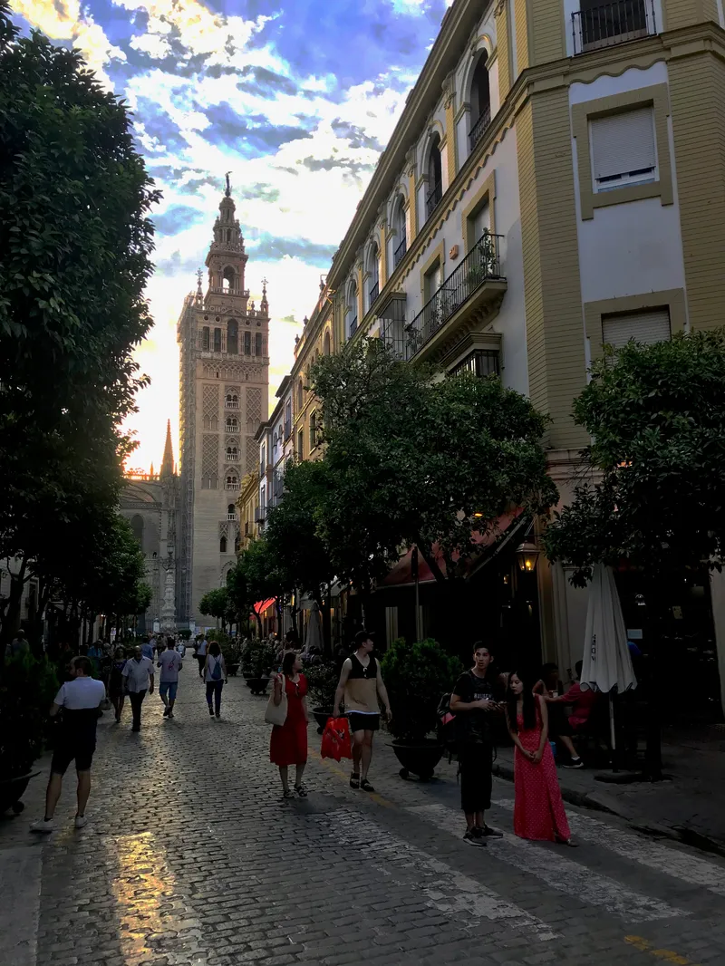 Sevilla, photograph 9 of 77