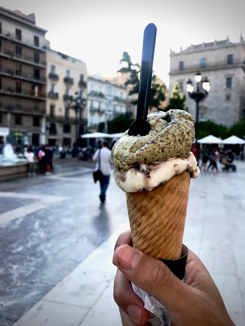 Valencia, photograph 13 of 41