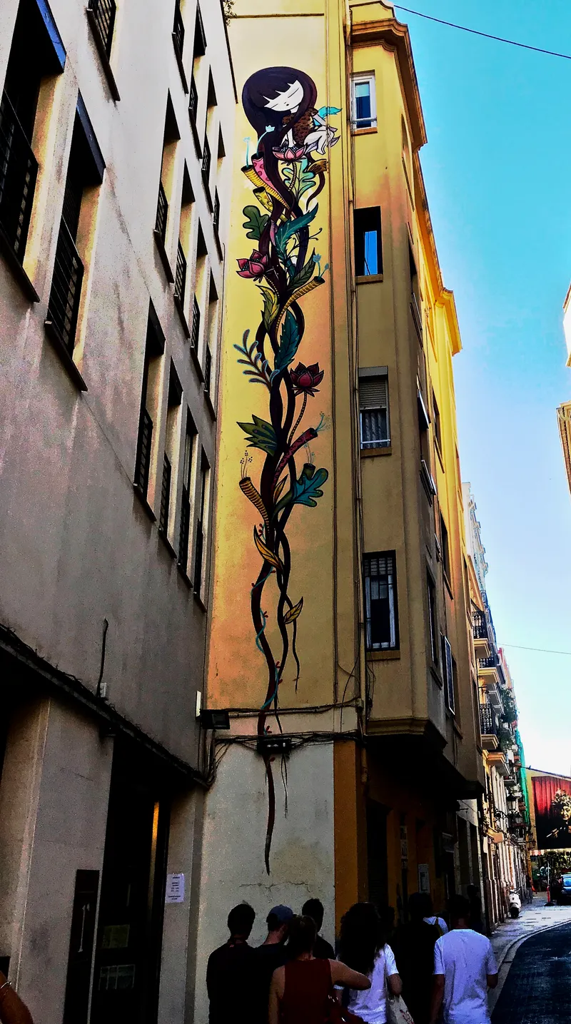 Valencia, photograph 18 of 41
