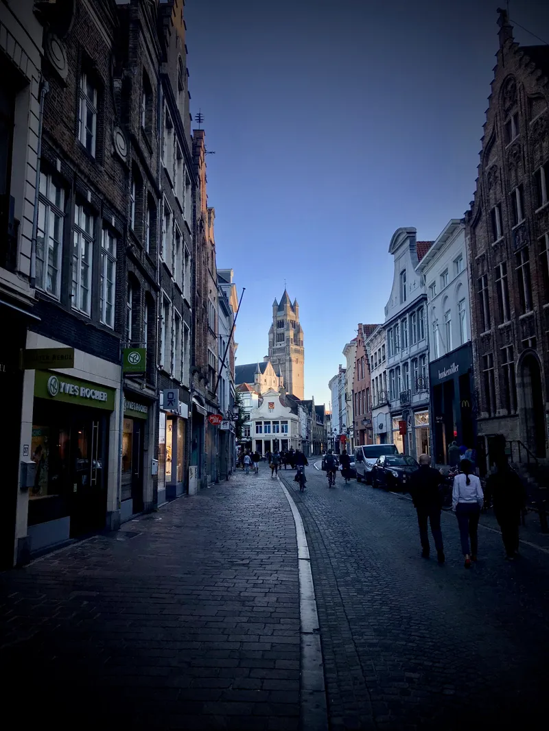 A Quick Stop in Bruges, photograph 23 of 23