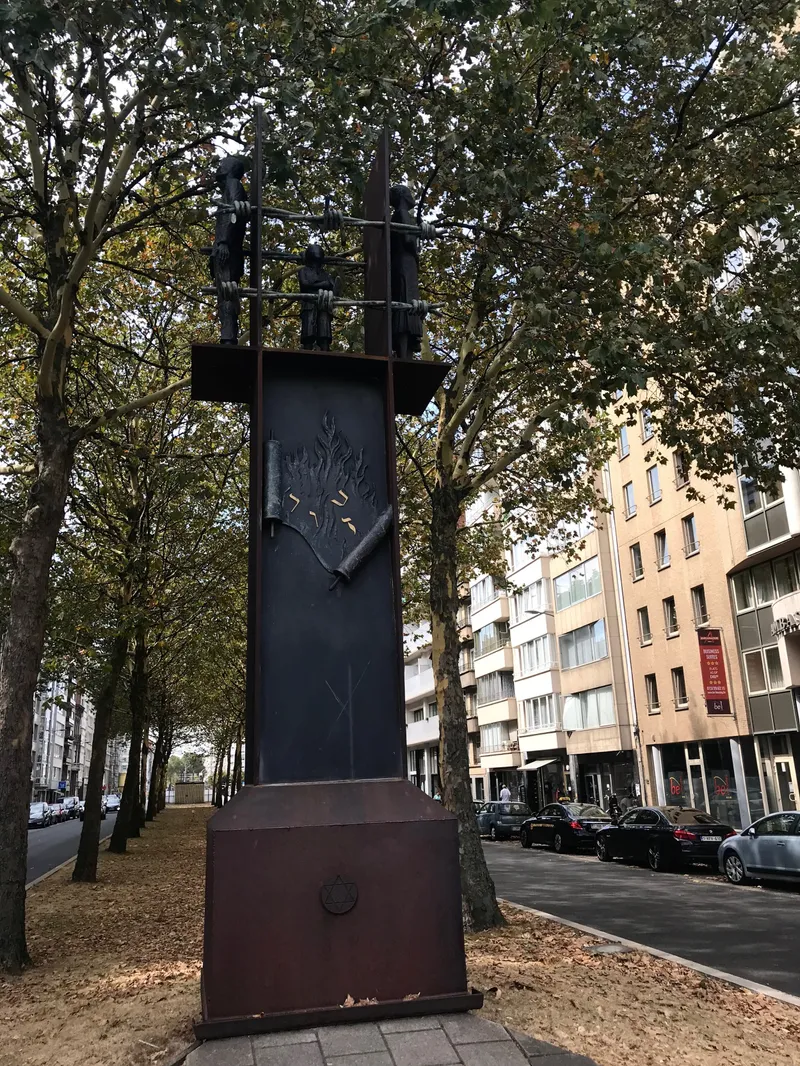 Antwerp for the Afternoon, photograph 7 of 29