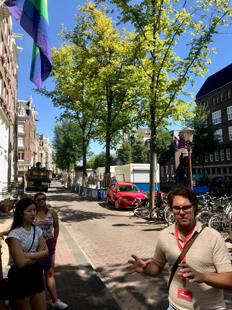 Amsterdam, photograph 11 of 94
